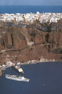 Santorini: Phira
