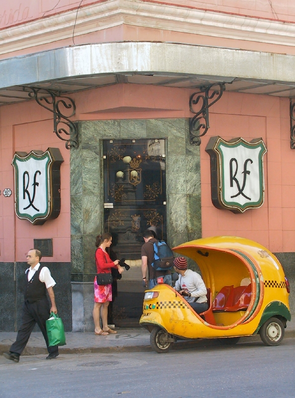 035.coco taxi