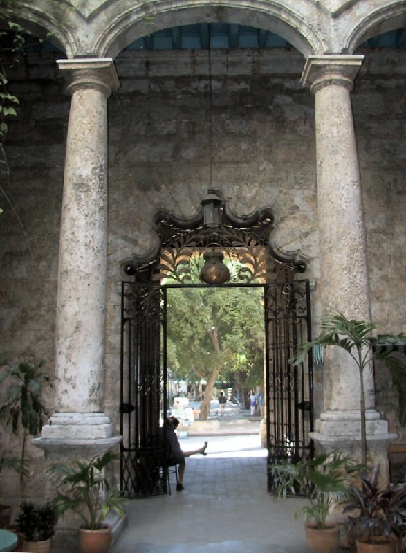 209.plaza de armas