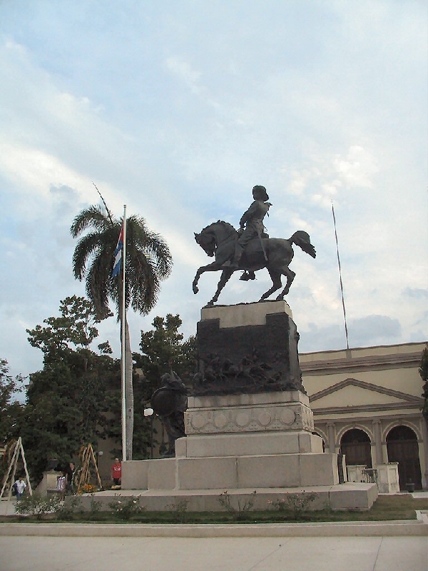 235.parque agramonte