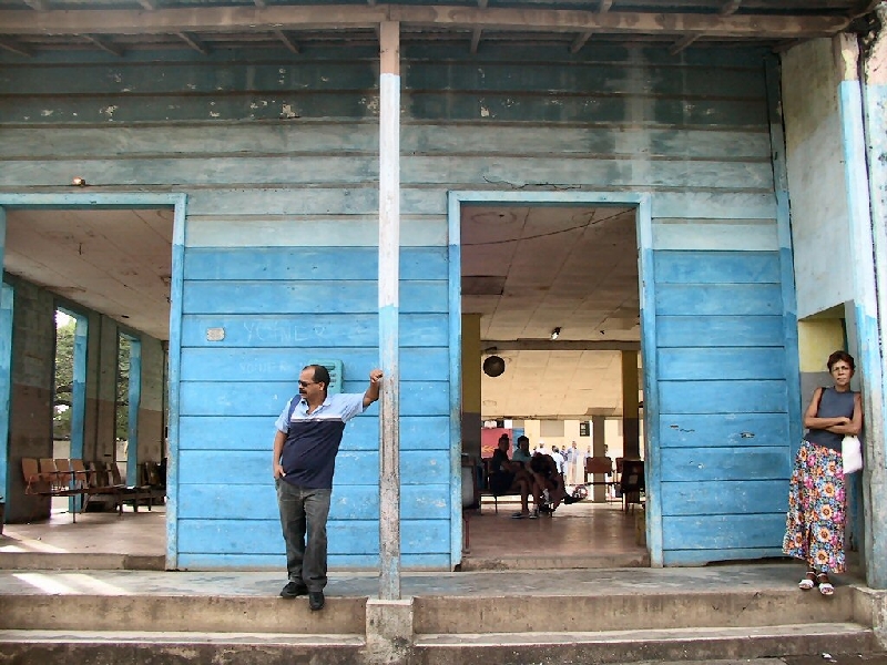 310.bus station