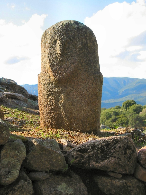 065.menhir