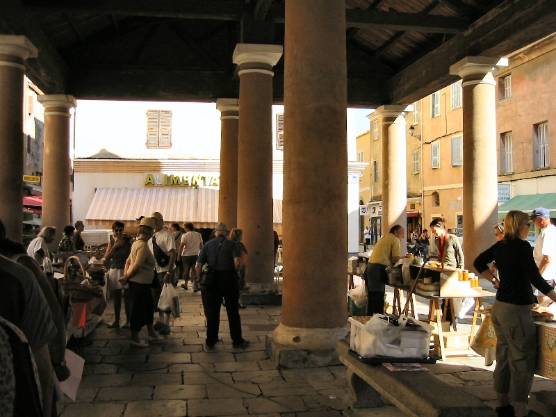 203.ile rousse market