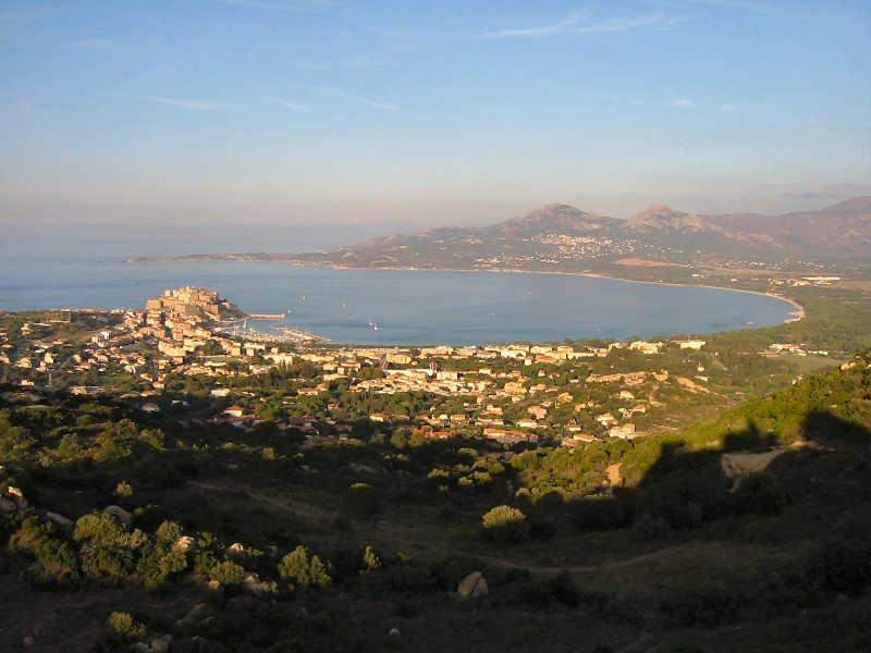 253.calvi.bay