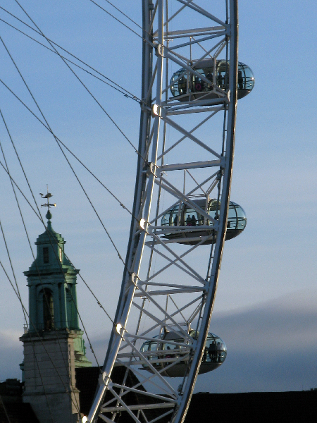 100.london eye