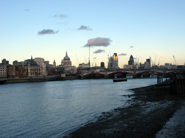 115.thames