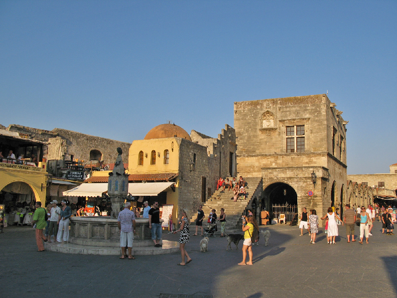 1072.kastellania
