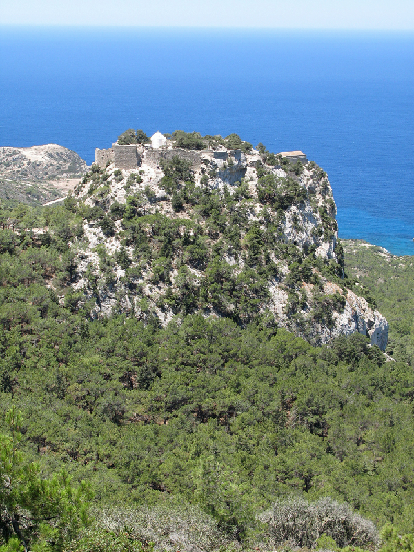 1304a.monolithos