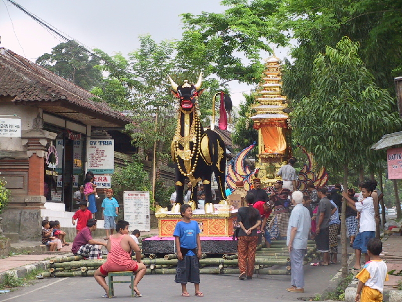 ubud cremation1