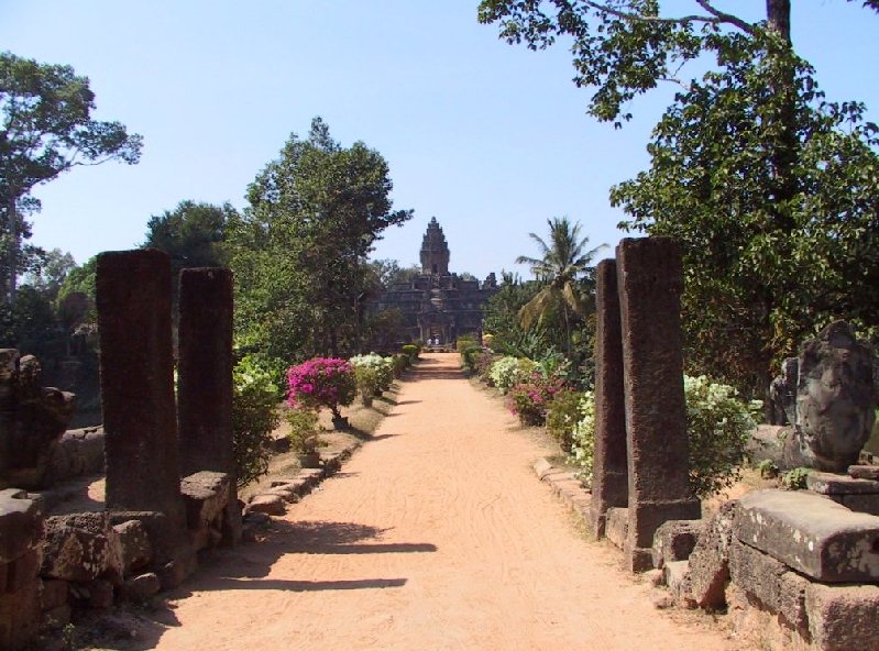 273.RoulosBakong