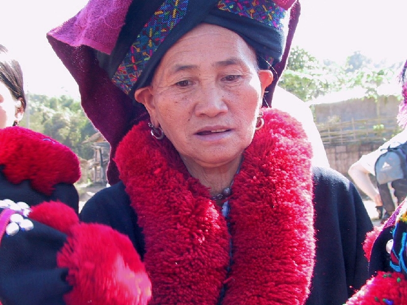 50.Yao woman