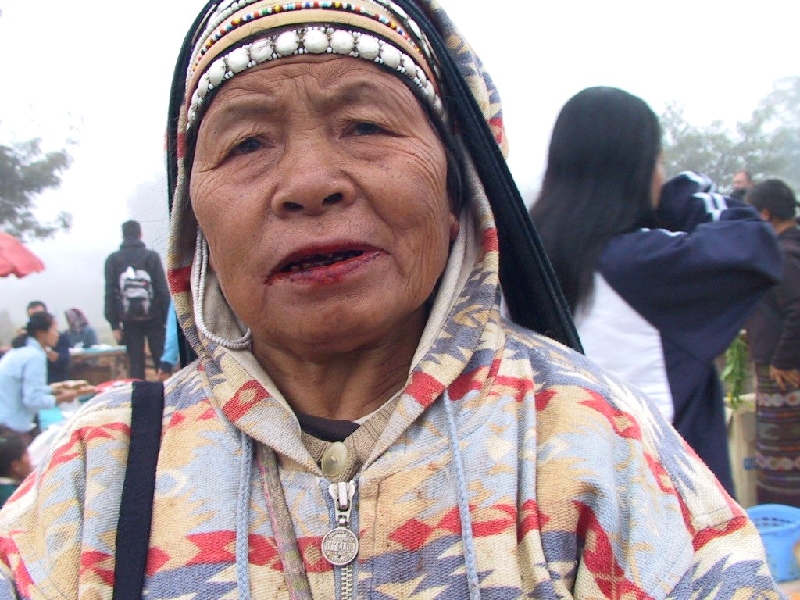132.old woman