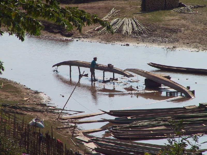 188.fixing boats