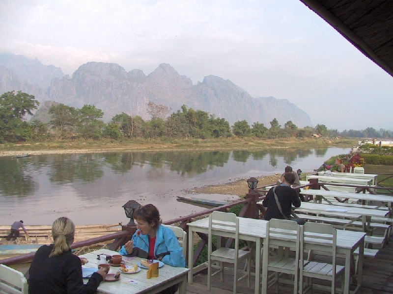 377.Thavonsouk Bungalows