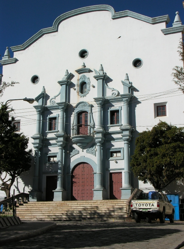 264.potosi plaza estudiante