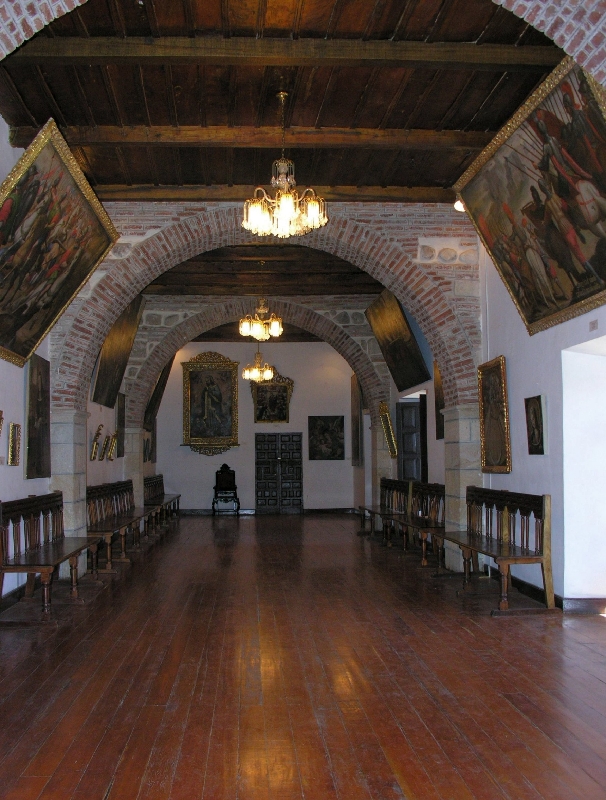 302.interior