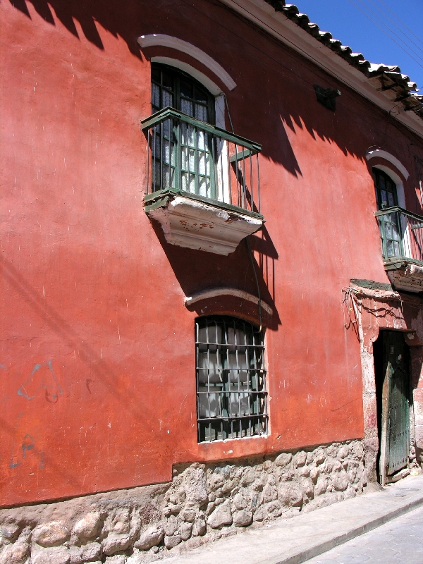 342.red house