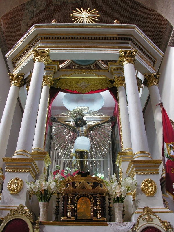 350.s.francisco altar