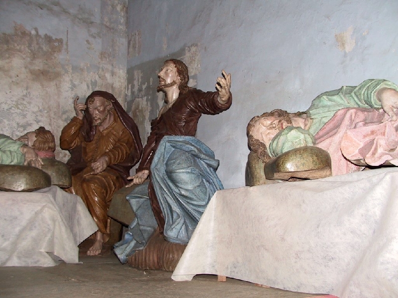 271 via crucis