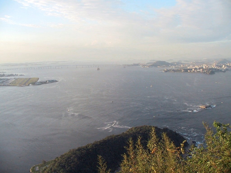 35 guanabara bay