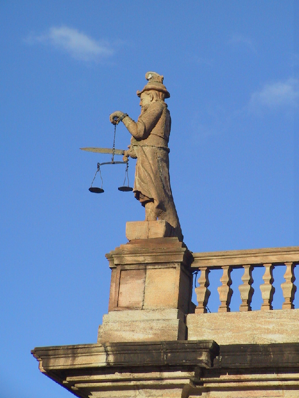 186 statue