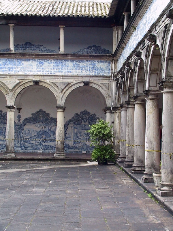 344 francisco cloister