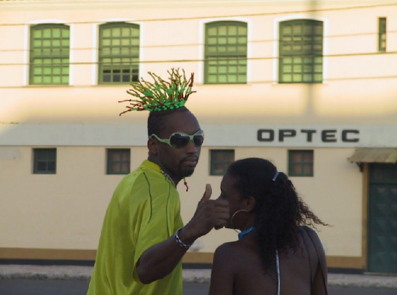 445 olodum