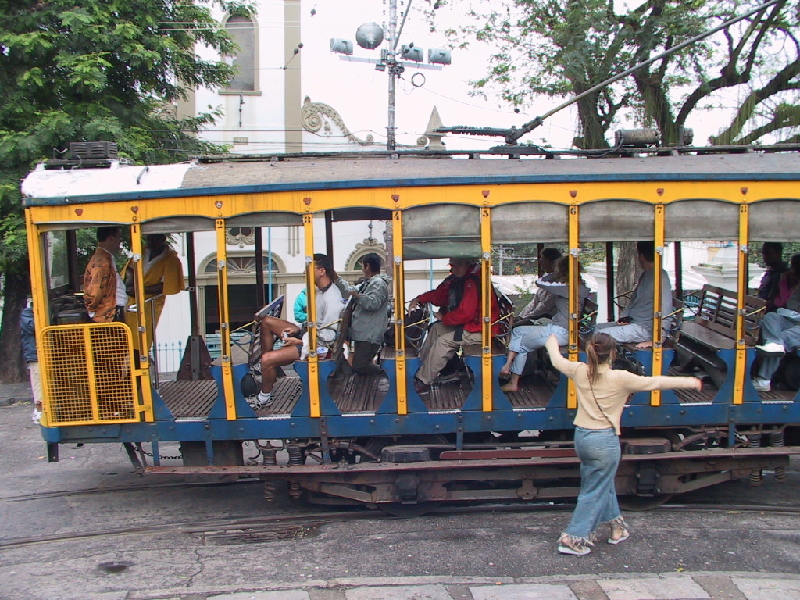 48 tram