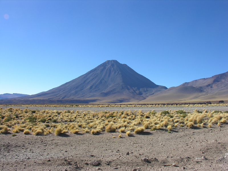 831.licancabur