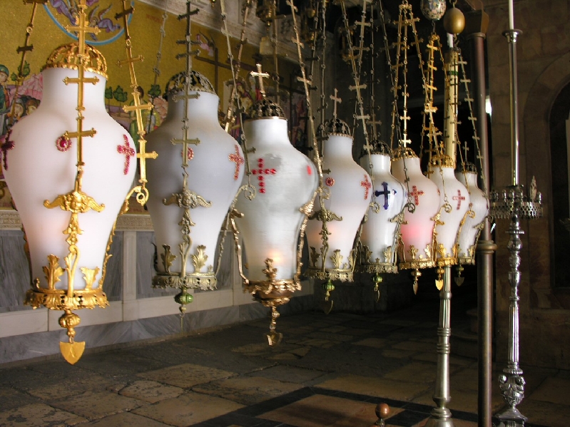 1044.holy sepulchre