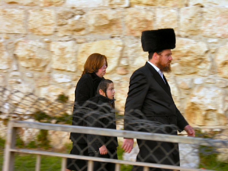 1082.orthodox jews